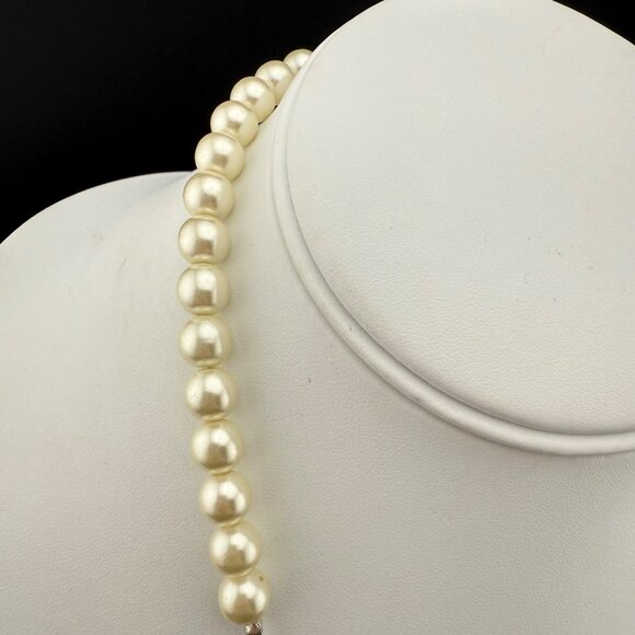 Faux Pearl & Chain Statement Necklace With Black Square Charms In Silver-Tone Fi - Picture 4 of 7